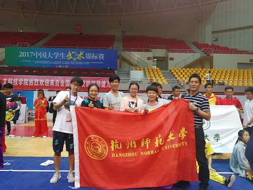 2232E45BC03129F8190FAB93D82A0D2B