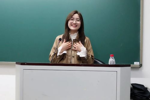 外国语学院举办“党员面对面”第三讲