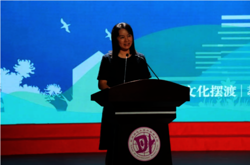 校友顾帼英致辞